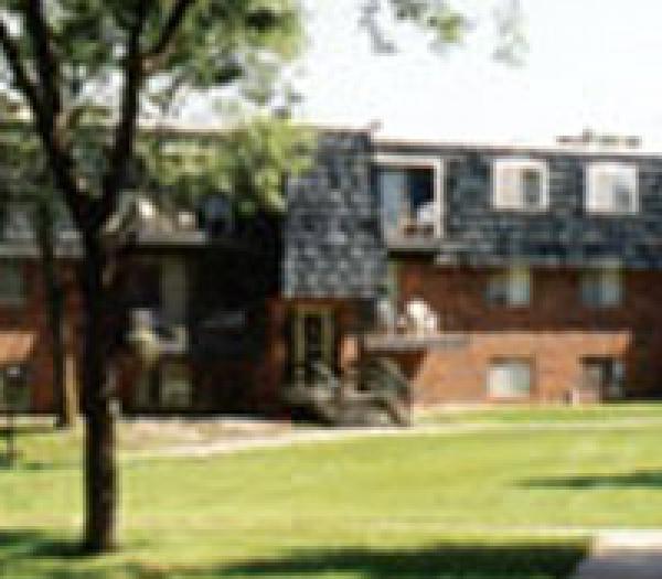 Lantern Square - 1 bedroom, 1141 Lantern Square, Waterloo, IA, 50701-