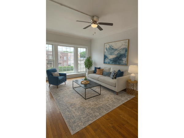 2BR/1BA Charming First Floor Apartment, 505 Wellington St #7, Waterloo, IA, 50701