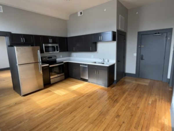 Rare Beauty in Downtown Waterloo!, 302 Commercial St - 205, Waterloo, IA, 50701