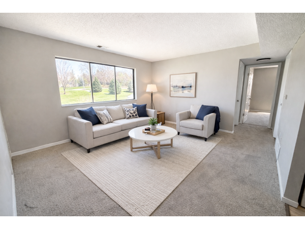 Premium 2BR – Fully Updated Kitchen, 1220 Meadow Ln. - G, Waterloo, IA, 50701