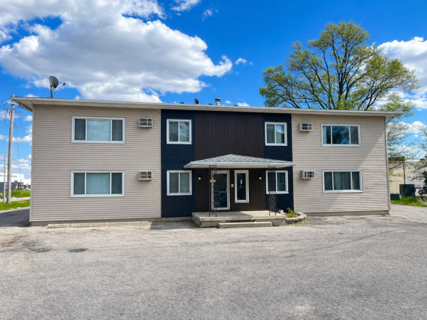 Spacious Top Floor Apartment - Prime Waterloo Location!, 1140 Flammang Dr - 6, Waterloo, IA, 50702