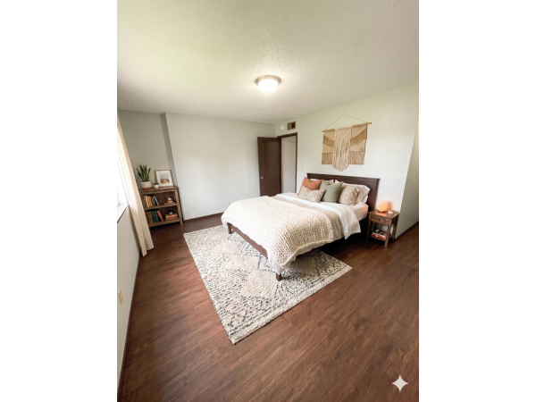 Coming Soon - Updated 2bd/1ba in Waterloo, 3769 W 9th St - 6, Waterloo, IA, 50702
