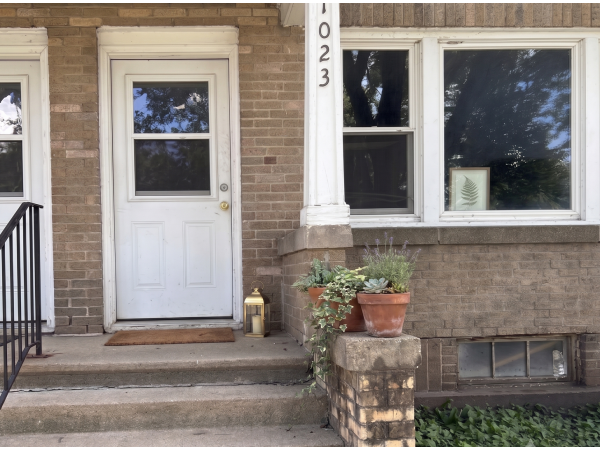 Charming 2 story Townhome - July Special! 1/2 off July Rent!, 1023 W Mullan Ave, Waterloo, IA, 50701