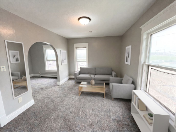 1 Bed 1 Bathroom Apartment Near the Heart of Waterloo, 516 1/2 W 6th St, Waterloo, IA, 50701