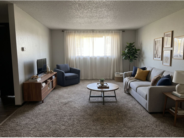 Cozy & Convenient 1st-Floor 2-Bedroom Apartment, 1047 Langley Rd - 3, Waterloo, IA, 50702